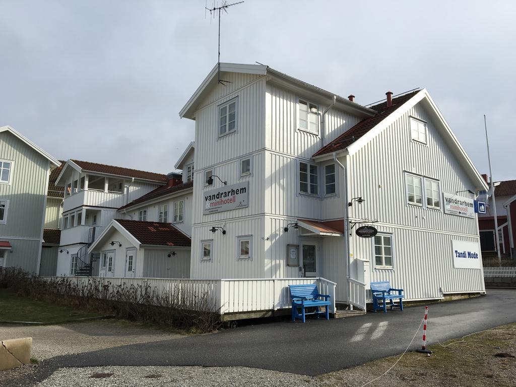 Grebbestads Vandrarhem Exterior photo